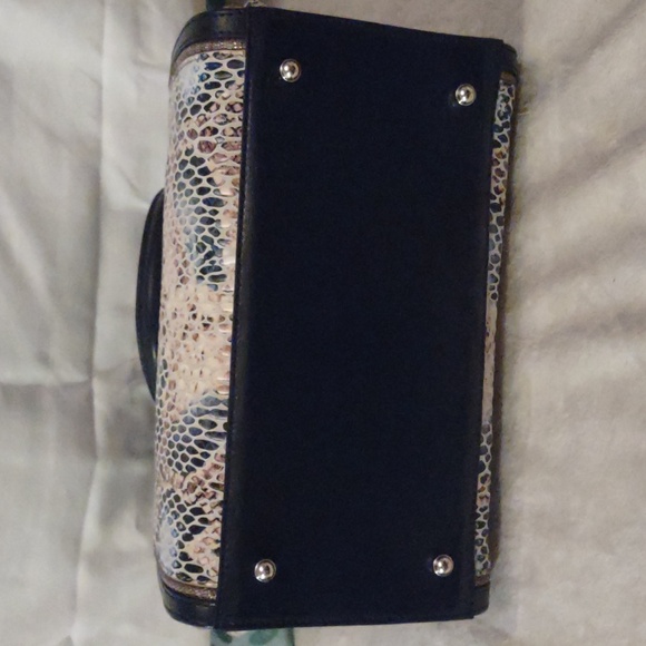 BRAHMIN Small Caroline Satchel - Picture 10 of 17